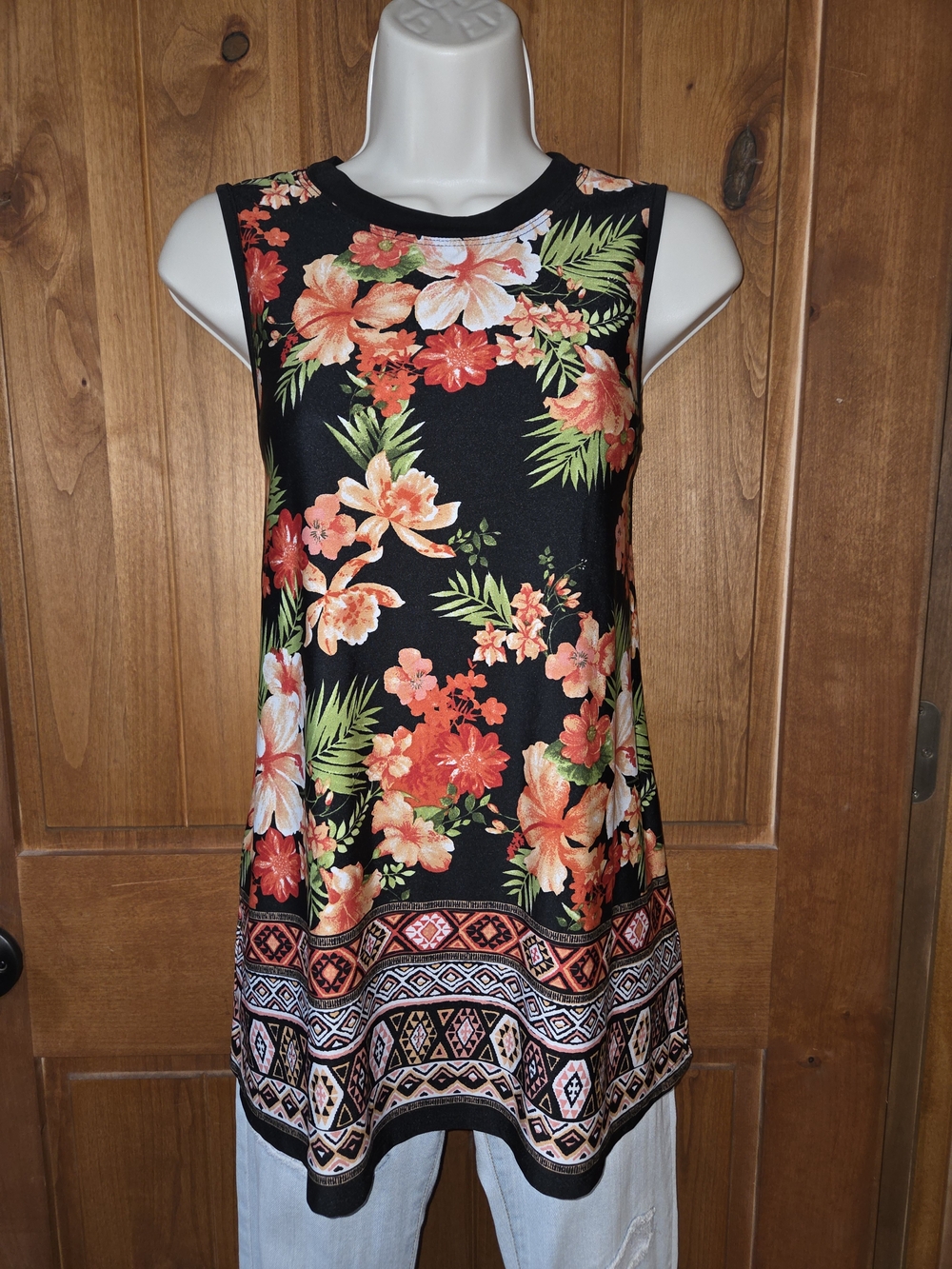 Apt. 9 Black Sleeveless Top with Coral & Green Floral Print